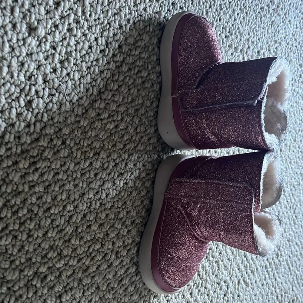 Baby Ugg Keelan Boots Size 2/3